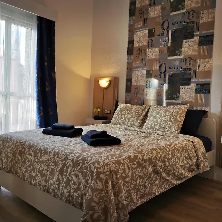 アパート Orietta *